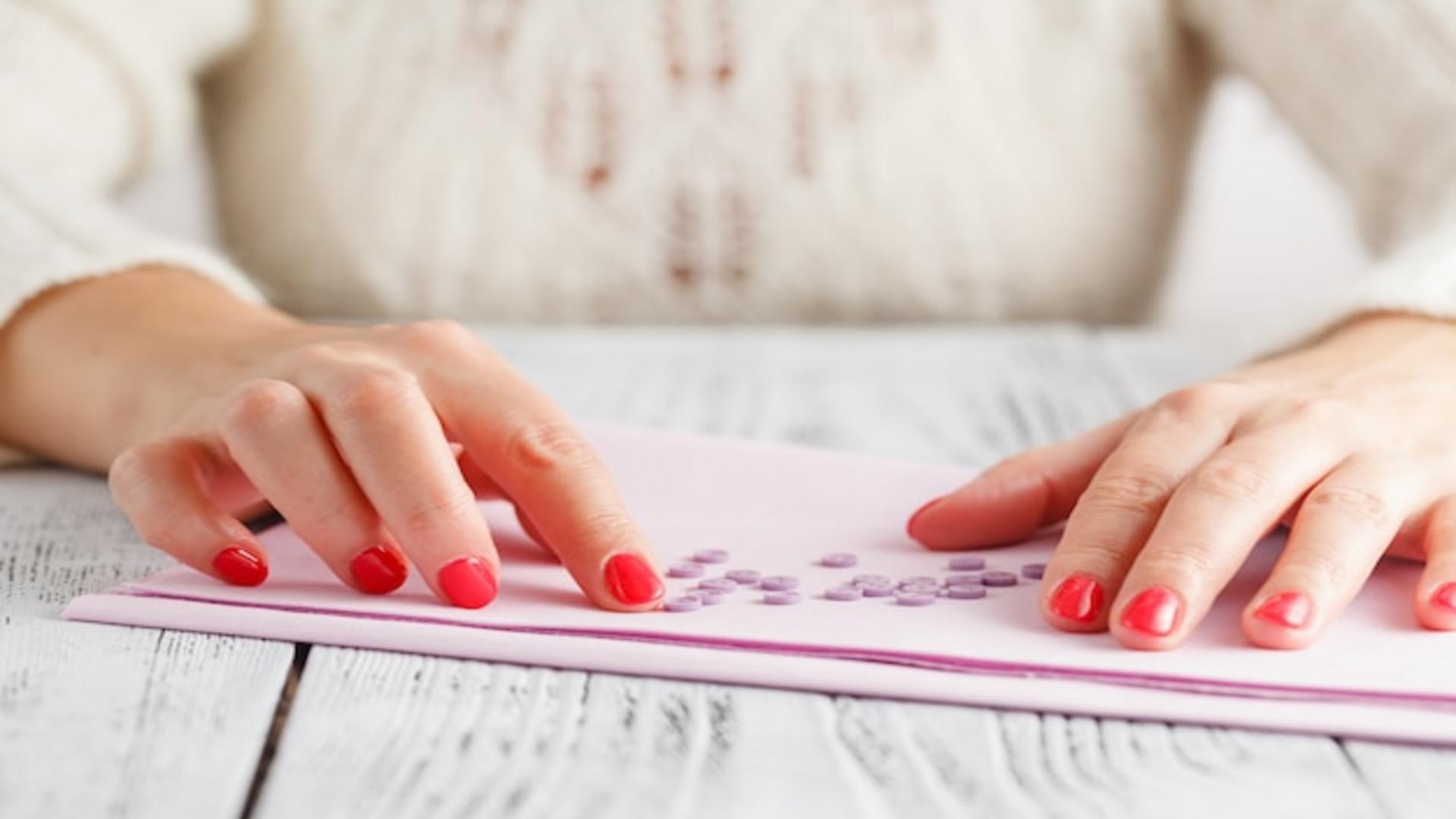 Jak zrobić paznokcie żelowe?